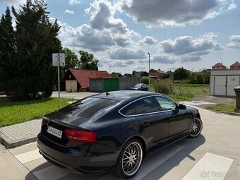 Predám AUDI A5 2.0TDI S-line rok 2012