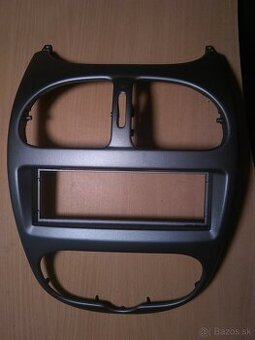 Stredny kryt palubnej dosky Peugeot 206 (2008)