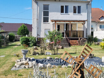 RODINNÝ DOM NA POZEMKU 757m2 TOMÁŠIKOVO -GALANTA +ZN.POSUDOK