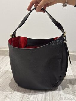 Kožená kabelka bez značky