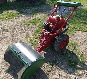 Predám 2xMF70 +vozik