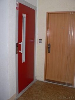 Prenájom 4 izbového bytu