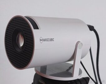 Projektor Magcubic HY300 pro