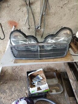 Predám predná maska a svetla