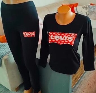 Nová dámska súprava, veľkosť M