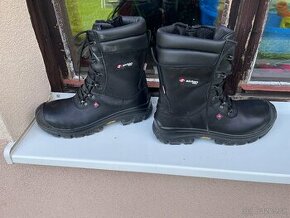 Sixton Peak Terranova - pracovna obuv na zimu, vel.44