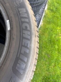 2x letna sada 225/60 R17
