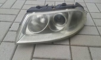 VW Passat b5.5-Lave predne svetlo