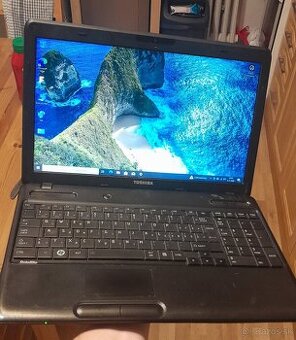 Toshiba C660 - i5, 6GB, 640GB, 15,6"