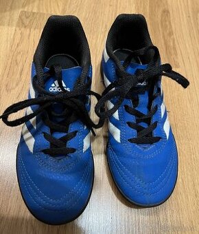 Predám detské kopačky Adidas 31- turfy