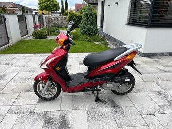 Skúter Yuki 125 Jet