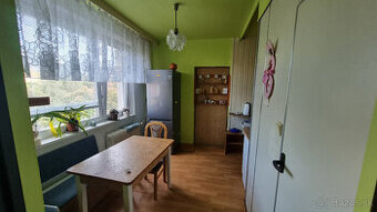 Byt 3+1 Komenského
