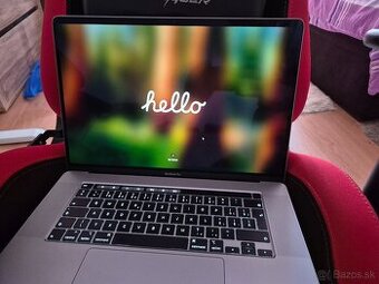 Macbook pro 2019 model A2141 + dock stanica iTec