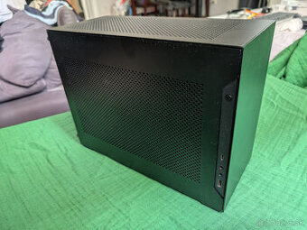 Intel 12400F, RX 6700 XT, 32GB DDR5, 2TB SSD, mITX