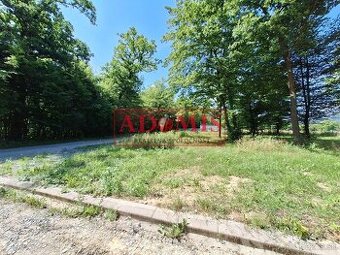 Predám stavebný pozemok 1000m2 Kysak, elektrika pred pozemko
