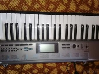 Predam casio ctk 1300