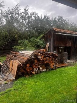 Predám Drevo 10 metrov