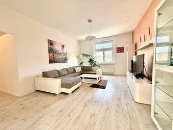 Krásny priestranný 3 izbový byt v centre BA