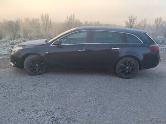 Predam opel insignia