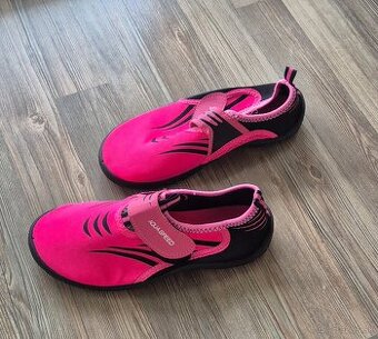 Topánky do vody veľkosť 35