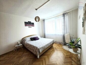 REZERVOVANÉ Na predaj 1-izbový byt, Nitra - Chrenová