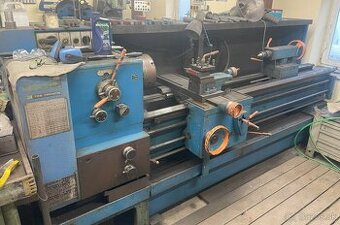 Sústruh hrotový SUI 50/2000