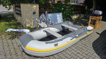 Čln E&T sport HSD 320 + motor Sea Bass 5 Selva + vesty