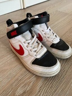 Detske tenisky Nike v.28,5