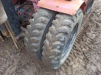 Desta,  dvhm, hon un, vlečka kolesá koleso V3S 8.25- 20