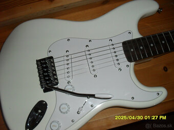 Elektrická gitara