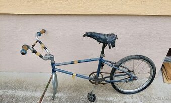 Starý BMX kostra