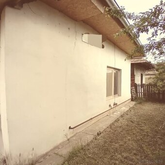 Menší rodinný dom ČATA-2 izbový, čiastočná rekonštrukcia
