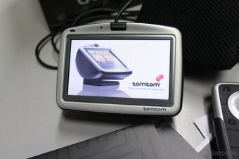 Predám funkčnú GPS navigáciu TOMTOM GO 910, staršie mapy.