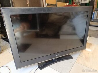 LG 32 cs460