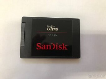 Sandisk Ultra 3D 2TB ssd disk.
