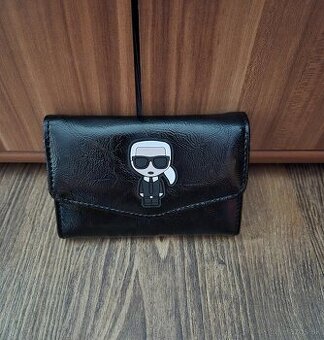 peňaženka Karl Lagerfeld lesklá