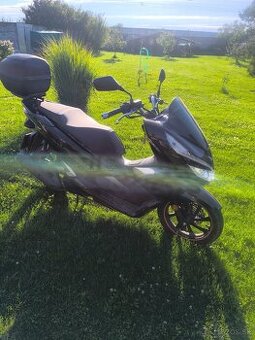 Honda pcx 125