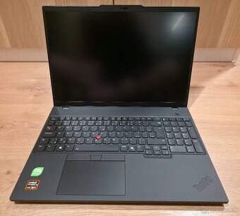 Lenovo ThinkPad P16s Gen4 Pro 370, 96GB RAM, 2TB, 3 roky NBD