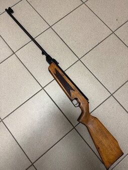 Slávia  631 vzduchovka