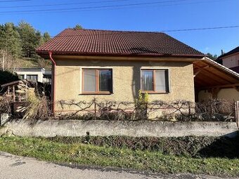 PREDAJ DOM s GARÁŽOU a poz. 539 m² Klížske Hradište