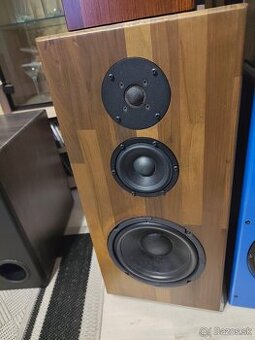 -- Predám 3 pásmové reproduktory --