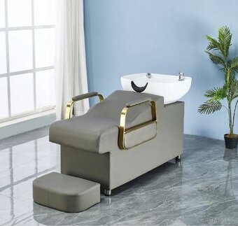 Kadernícke kreslo s umývadlom