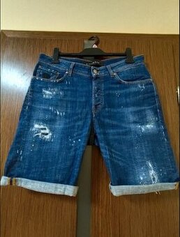 Panske riflové shortky John Richmond ako nove,vel.44