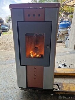 Predám peletové kachle Rika Visio