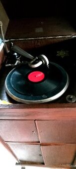 starožitný kľukový salónny gramafón r.v.1919 Lipsko