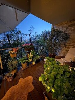 Luxusný 2i byt 80m, ul. Na Pažiti, 1x PARKING, klíma, BA III