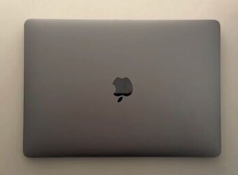 MacBook Air 13" | 2020 | 512 GB | Vynikajúci stav