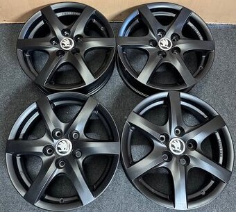 5x112 R15 Alutec ET 45 čierne matne