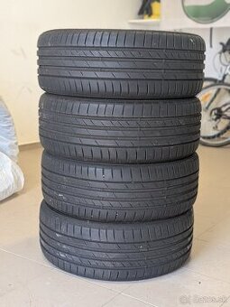 letné pneu Kumho Ecsta PS71 205/50 ZR17 93Y