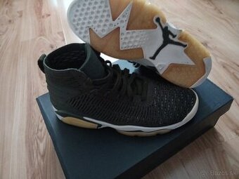 Jordan Flyknit Elevation 23